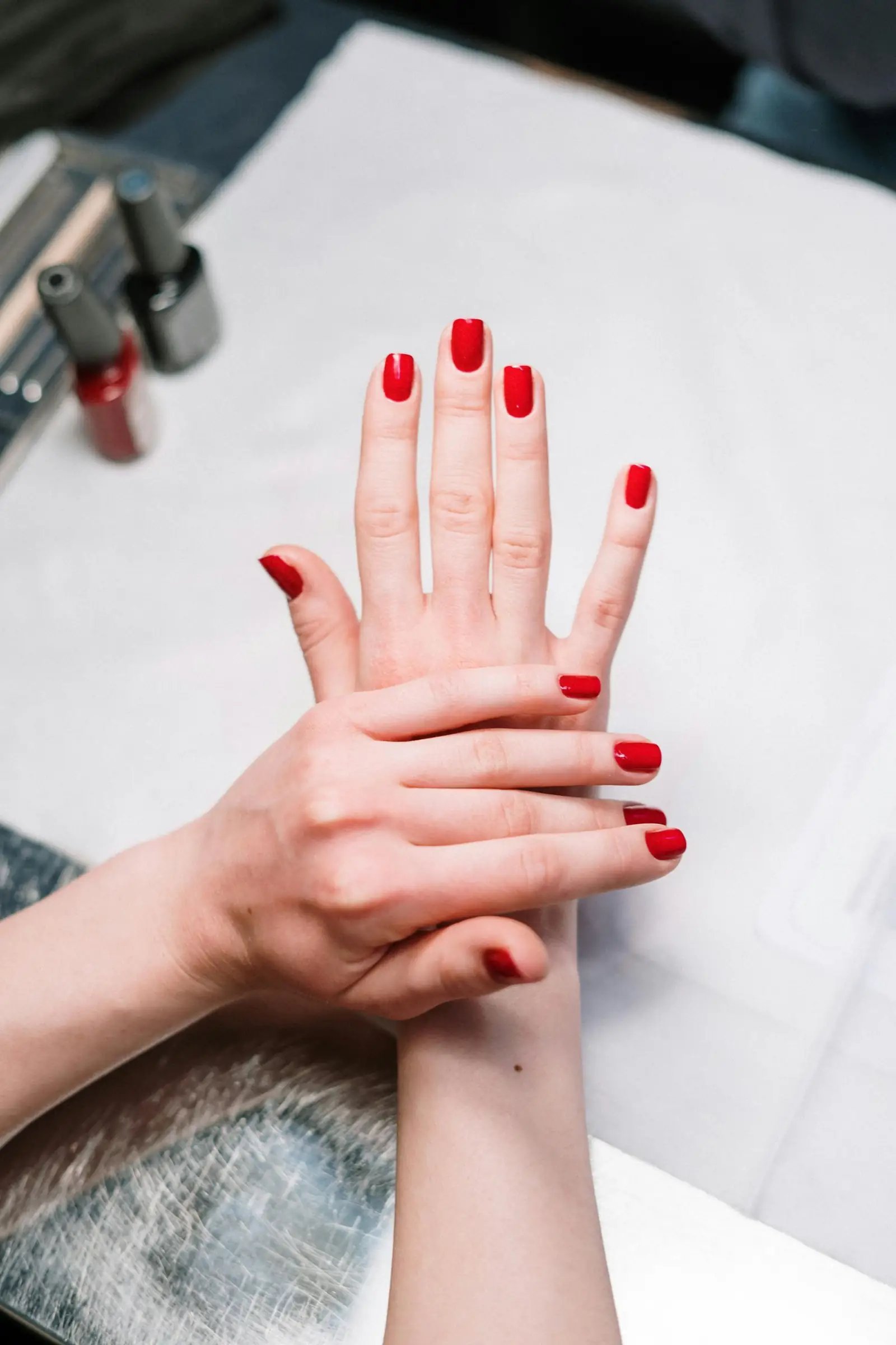 Cura estetica delle mani e delle unghie